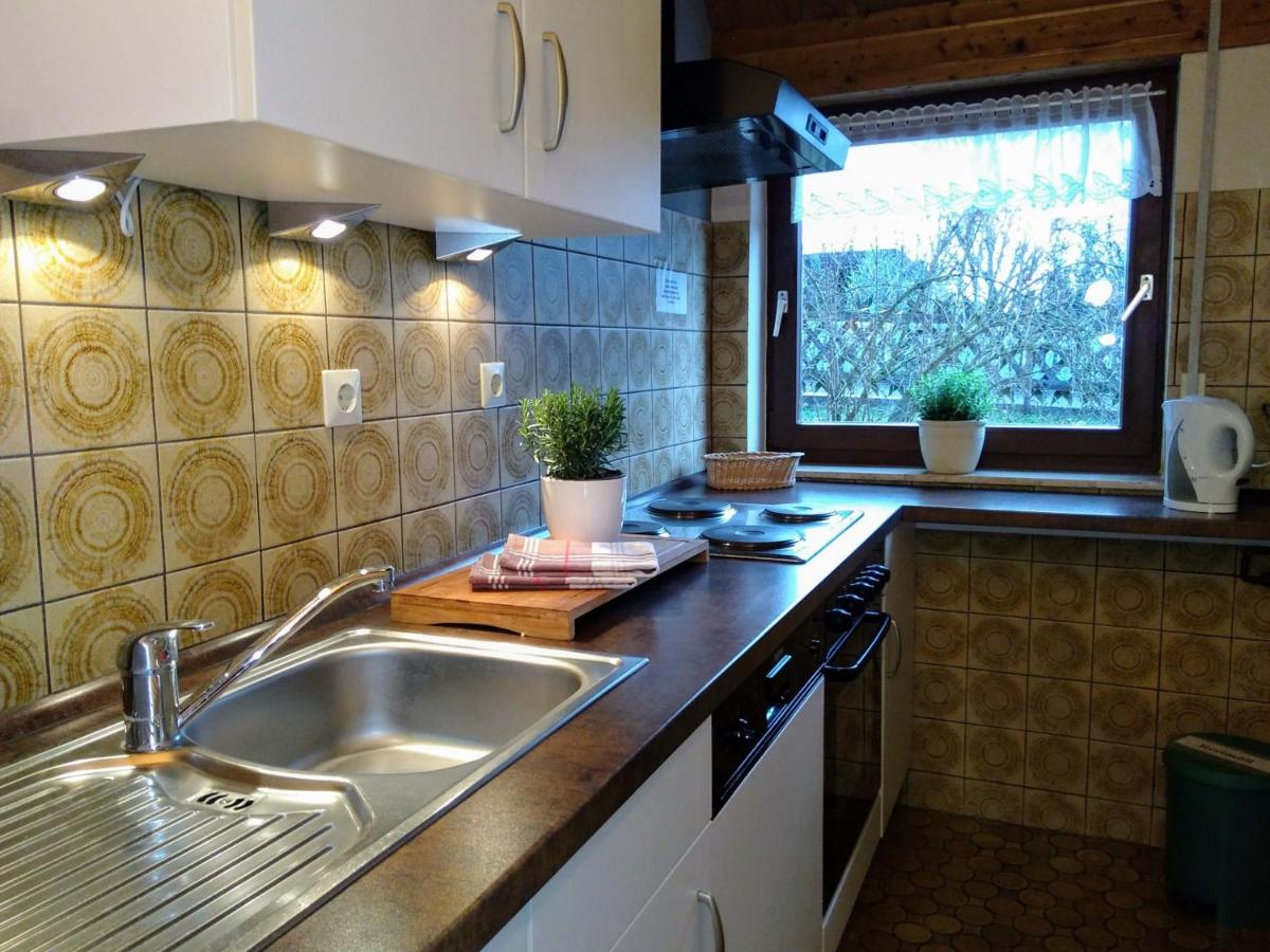 Ferienwohnung Schwalm-Aue - Housity