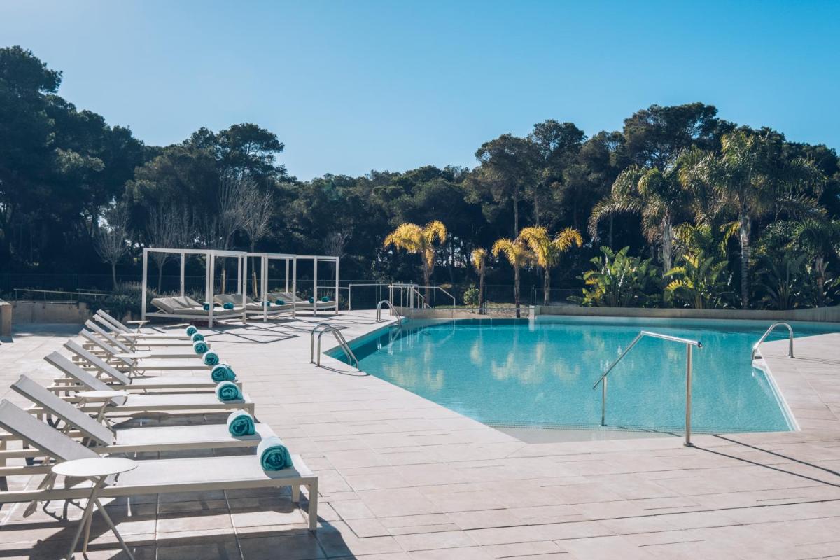 Piscina en o cerca de Iberostar Selection Llaut Palma- Adults Only