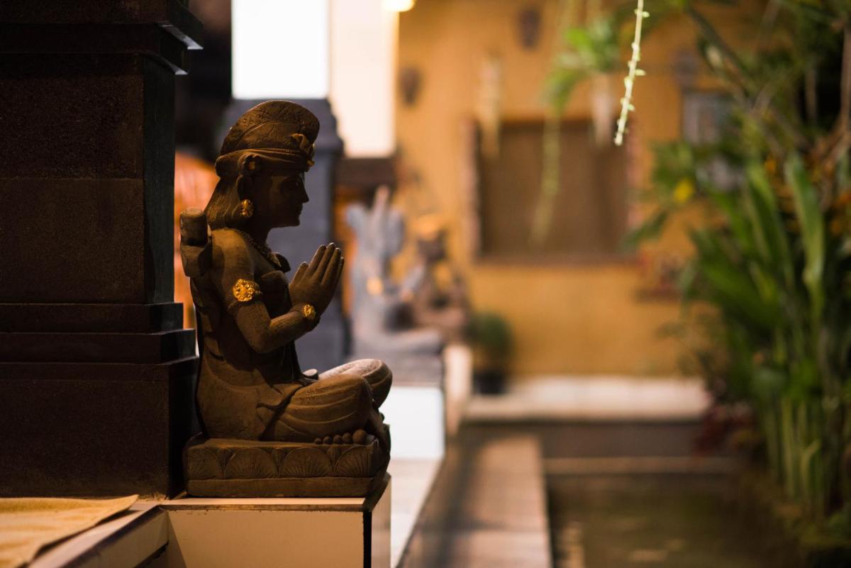 Suntari Homestay - Housity