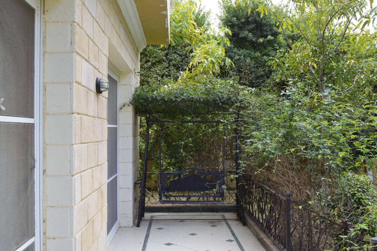 Villa in Golf Al-Solaimaneyah - Housity