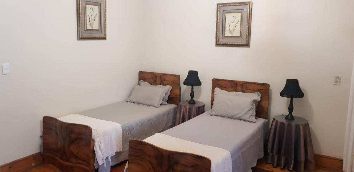 Upper Houghton Guesthouse - Hizvo