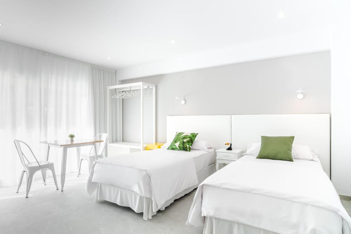 INNER Kompas Palmanova "Adults Only" - Hizvo