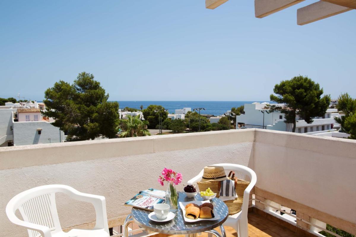 Gavimar La Mirada Hotel and Apartments - Housity