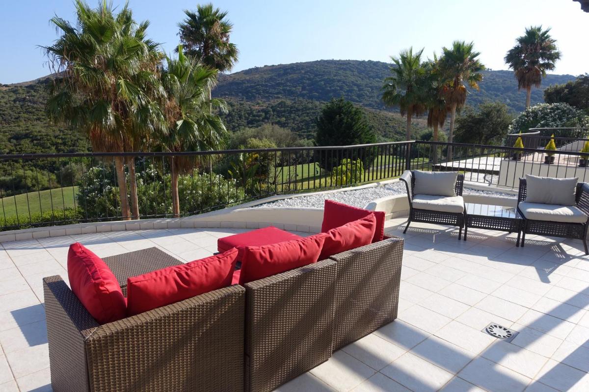 The Sanroque Apartments - Housity