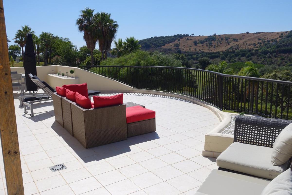 The Sanroque Apartments - Housity