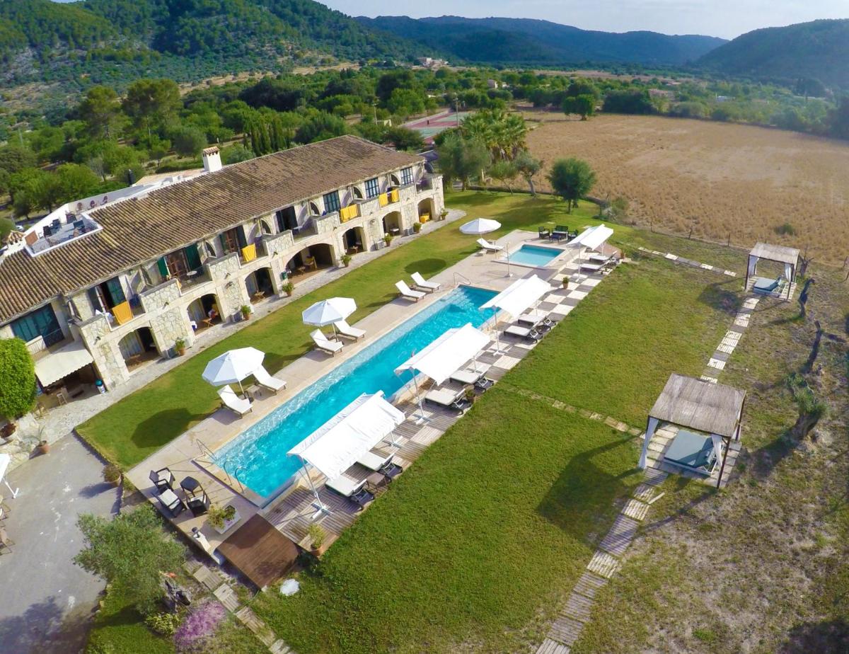 Piscina en o cerca de Monnaber Nou Finca Hotel & Spa