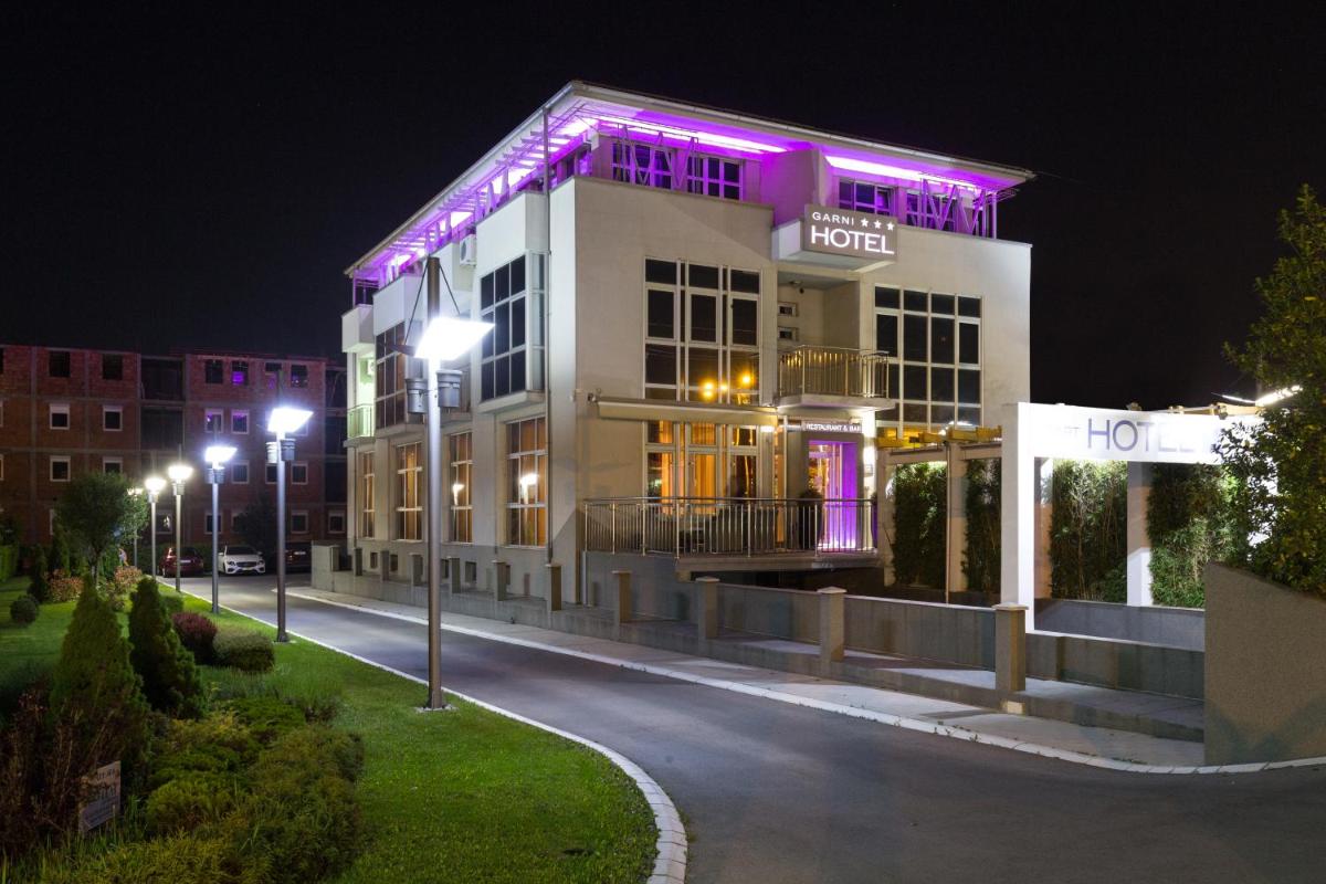 Apart K Apartments & Rooms - Housity