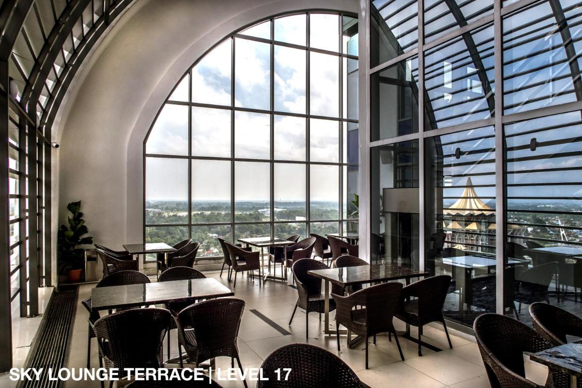 Astana Wing - Riverside Majestic Hotel - Housity