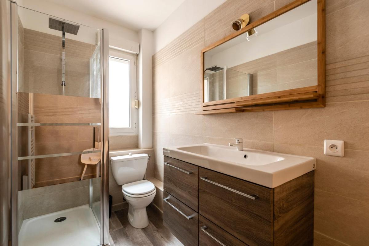 CHIC B&B + Balcony - Hyper center - Housity