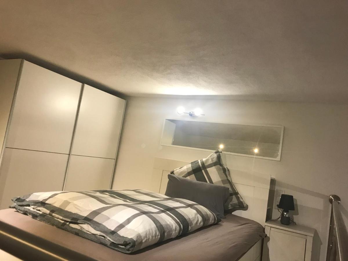 Holidayapartment Rüsselsheim - Housity
