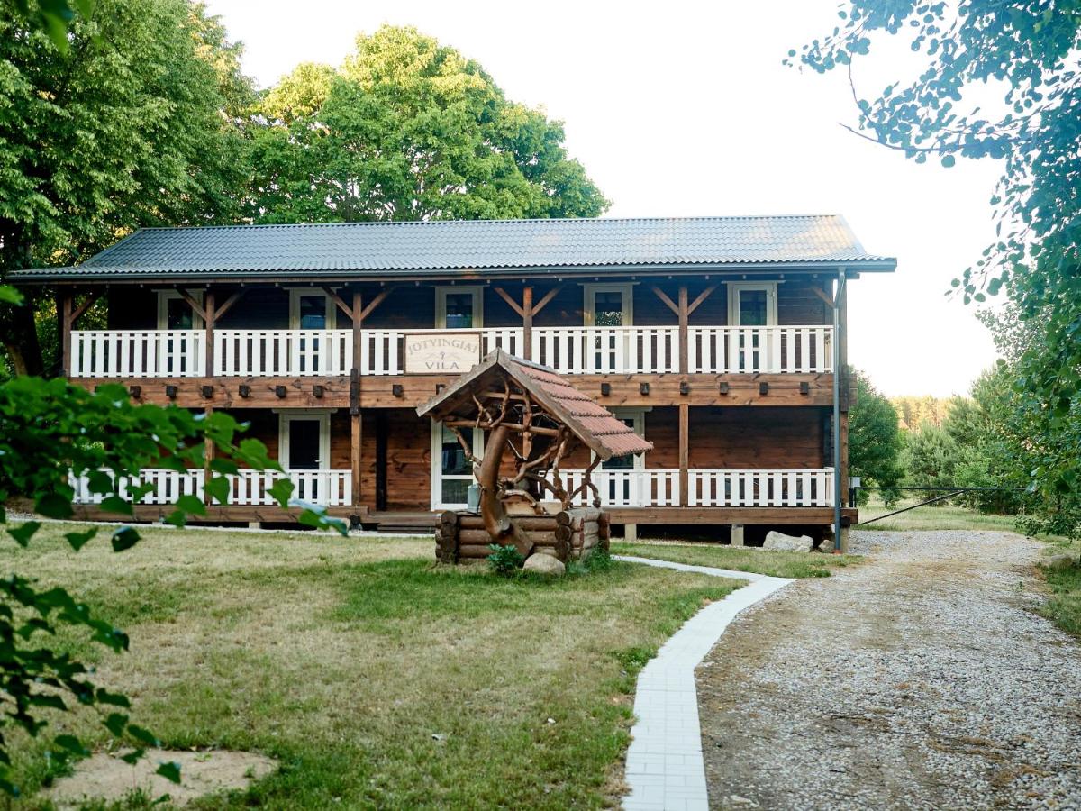 Vilkanastrų Dvaras - Housity