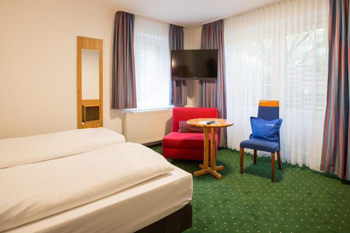 Hotel Gremersdorf - Zum Grünen Jäger - Housity