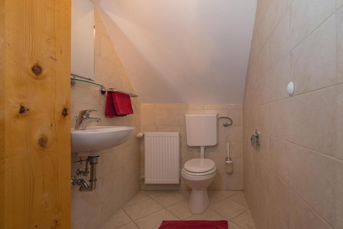 Koritnica Apartments - Housity