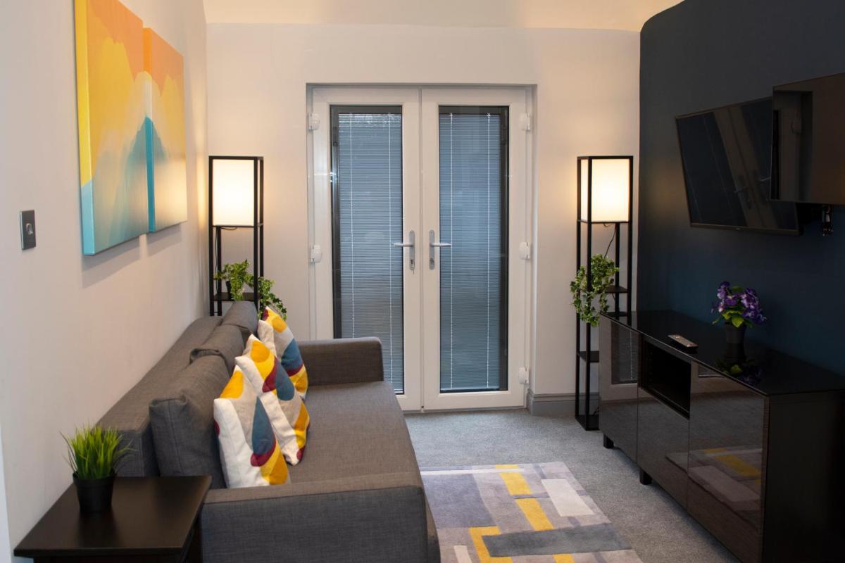 Warwick Road Studios - Housity