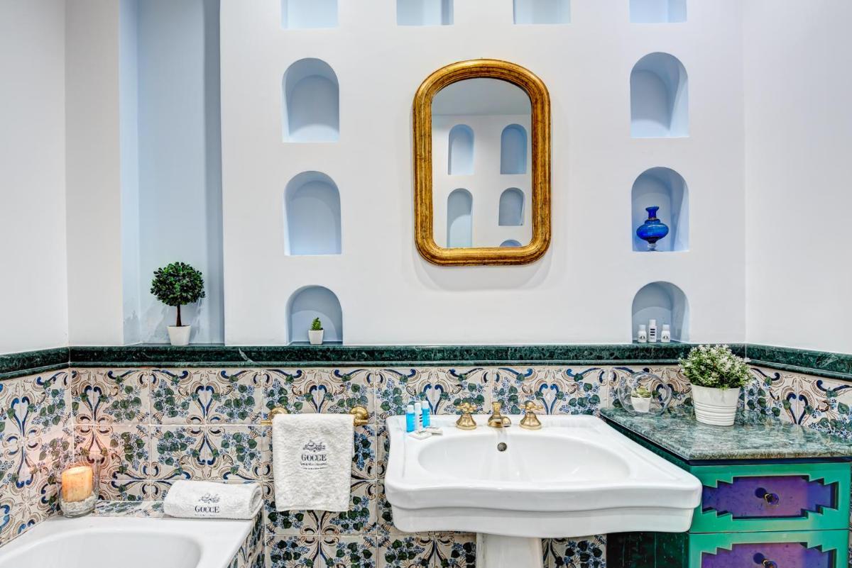 El Royale Suites Sorrento - Housity
