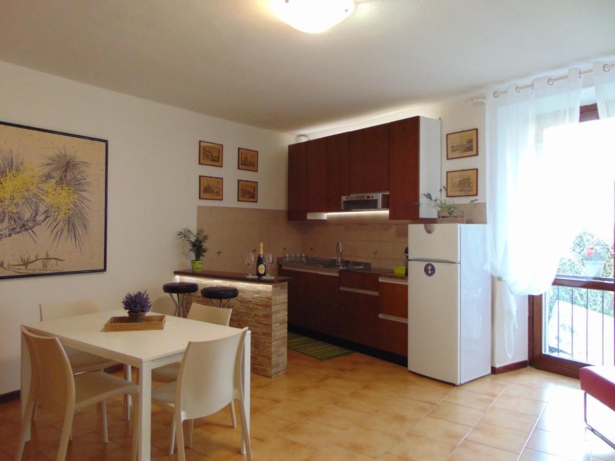 Da Mara Lago Di Como - Housity
