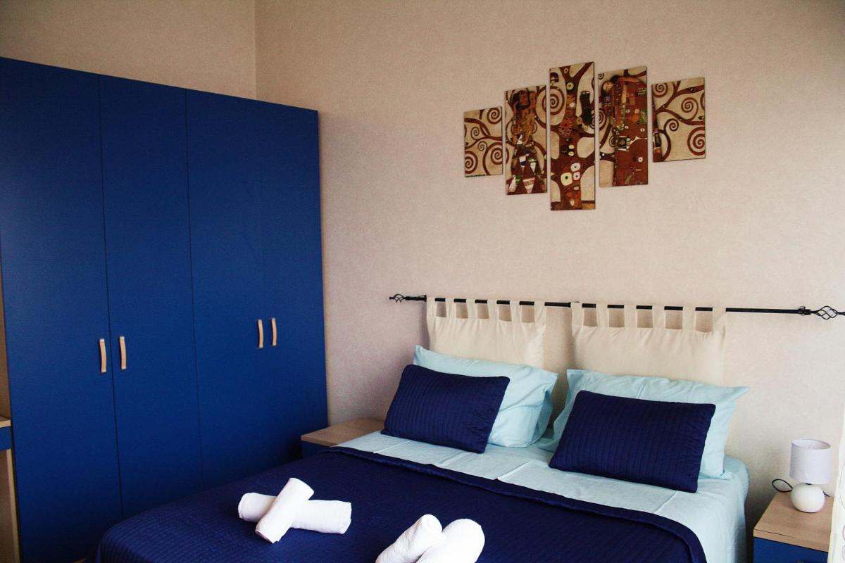 Sea view Apartment - Housity