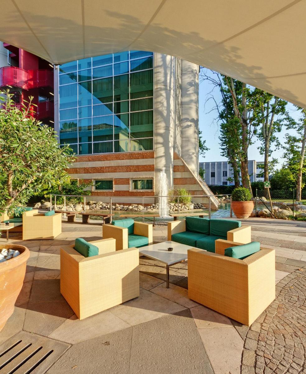 CDH Hotel Villa Ducale - Housity