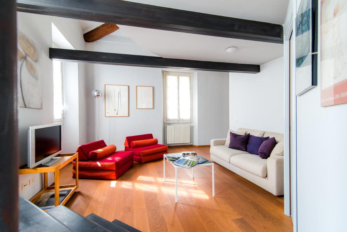 Antica Via Volta - The House Of Travelers - Housity