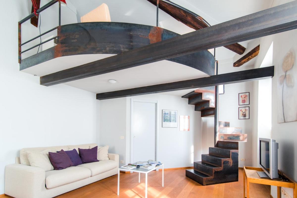 Antica Via Volta - The House Of Travelers - Housity
