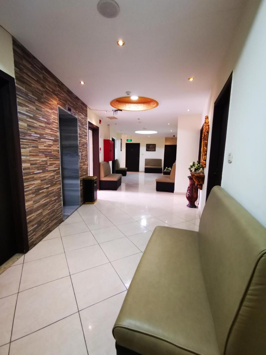 Al Fakher Hotel Apartments & Suites - Housity
