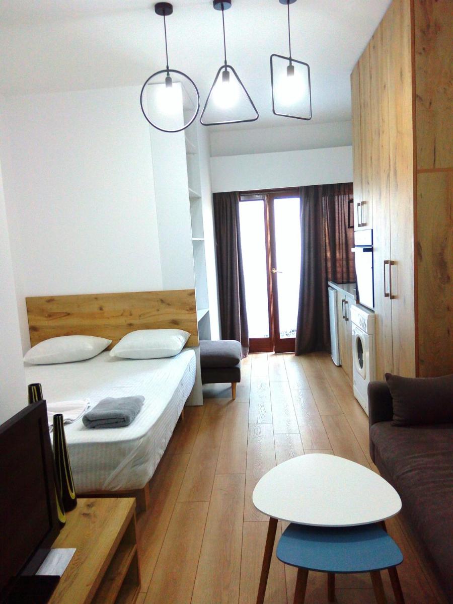 Suitetrails - Luxury Tirana Apartment