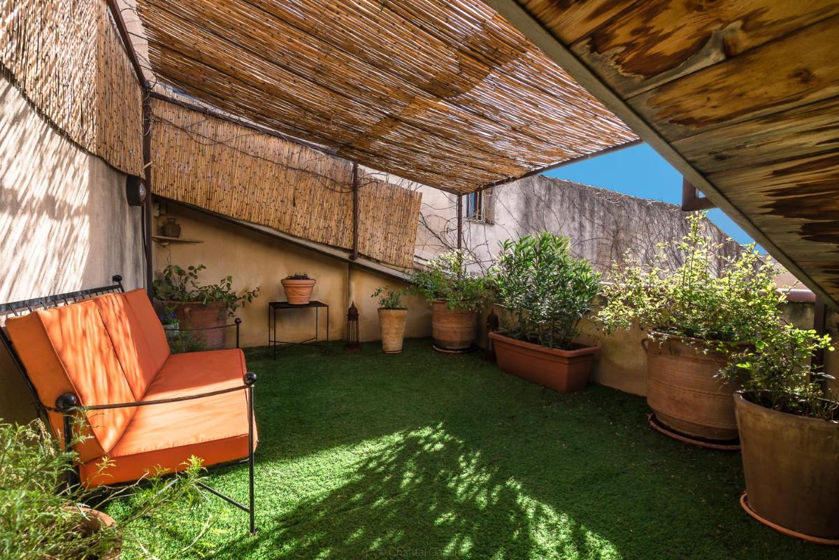 Jardin de l'établissement Hôtel Particulier Le 28 - Spa & Art Luxury Design by Alain Ducasse