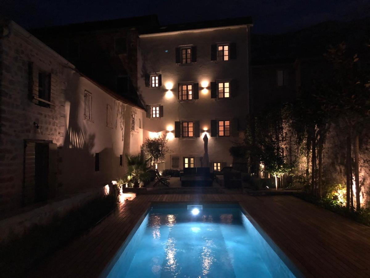 Palazzo Sbutega - Housity