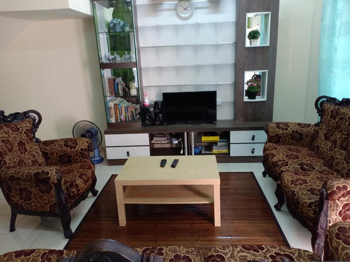 Muslim Dinaim Homestay - Housity