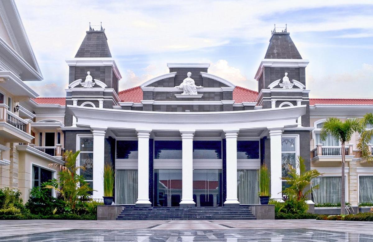 Adhiwangsa Hotel - Housity