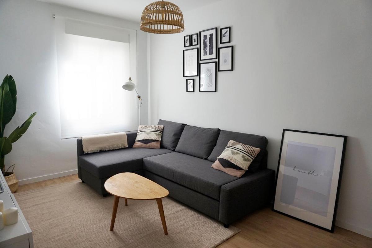 Ronda Chic Apartments - C/ Lauria - Centro ciudad - Housity