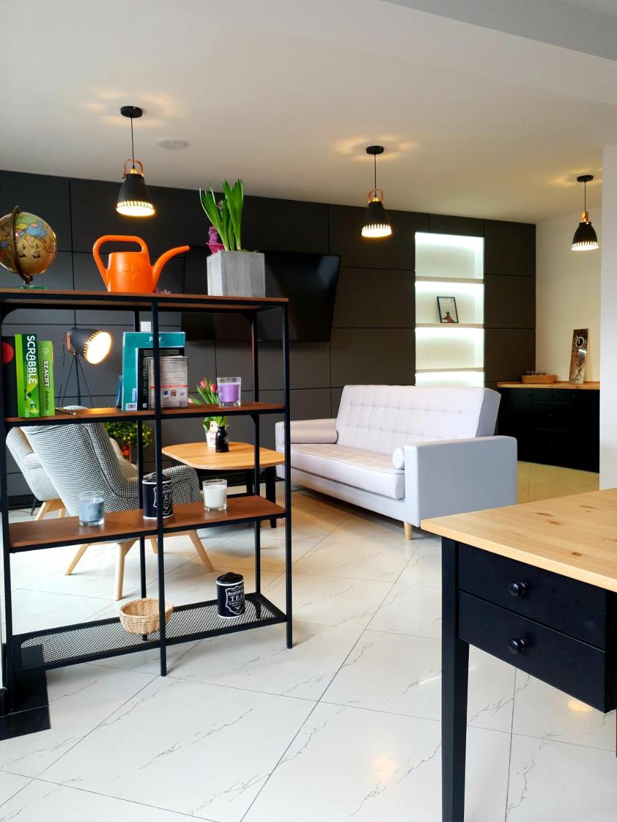 Orange Tree Hotel - Housity