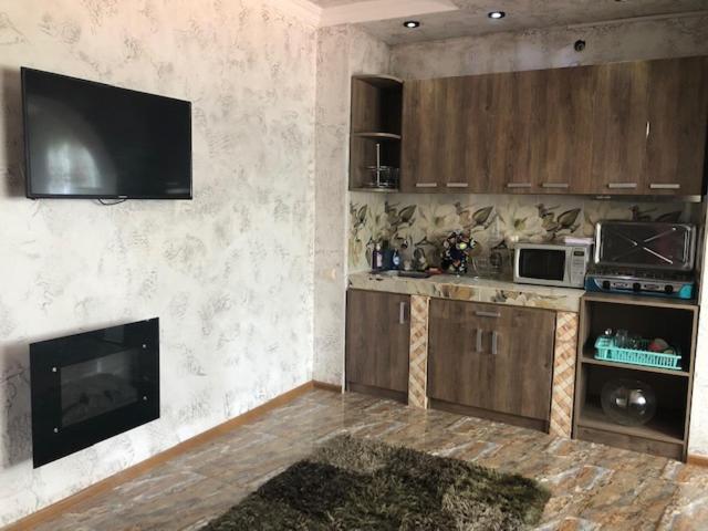 Mzeos House - Housity