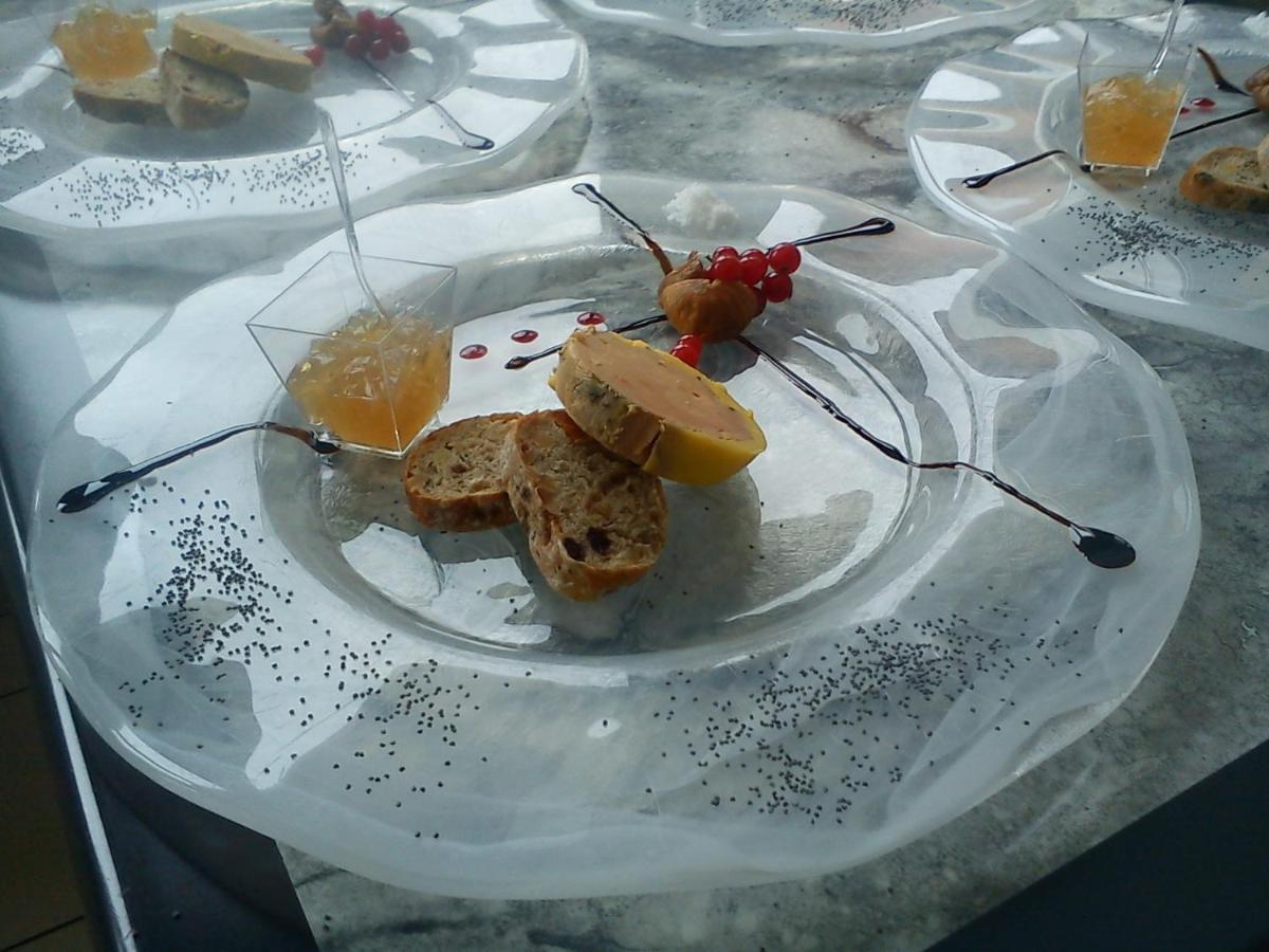 Les Moineaux - Housity