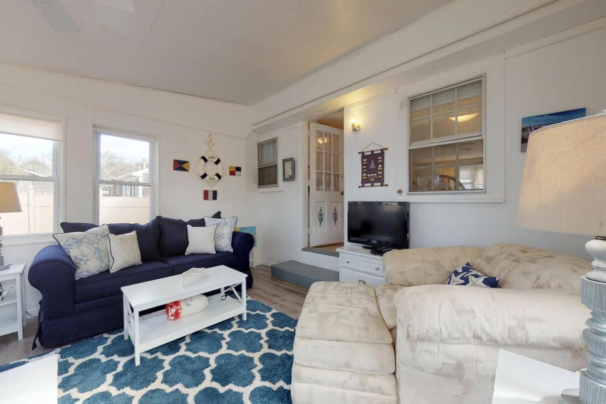 Captains Quarters - Housity