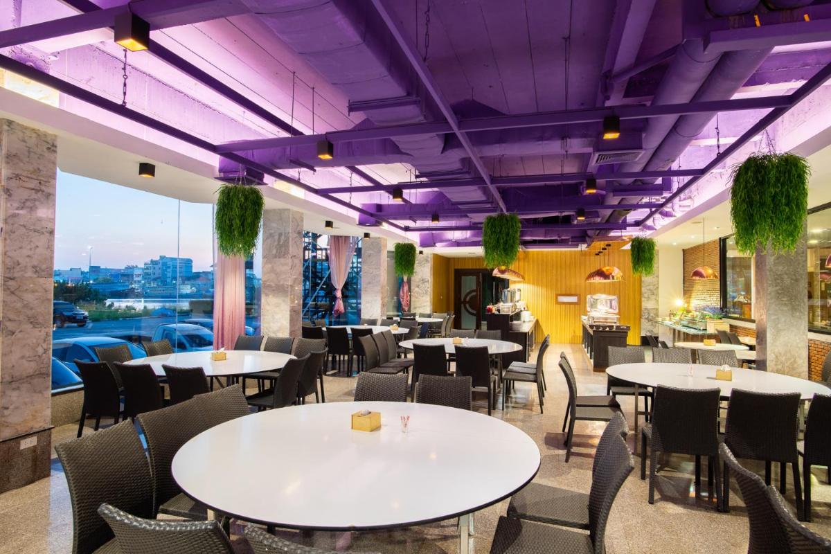 CBD 2 Hotel - Housity