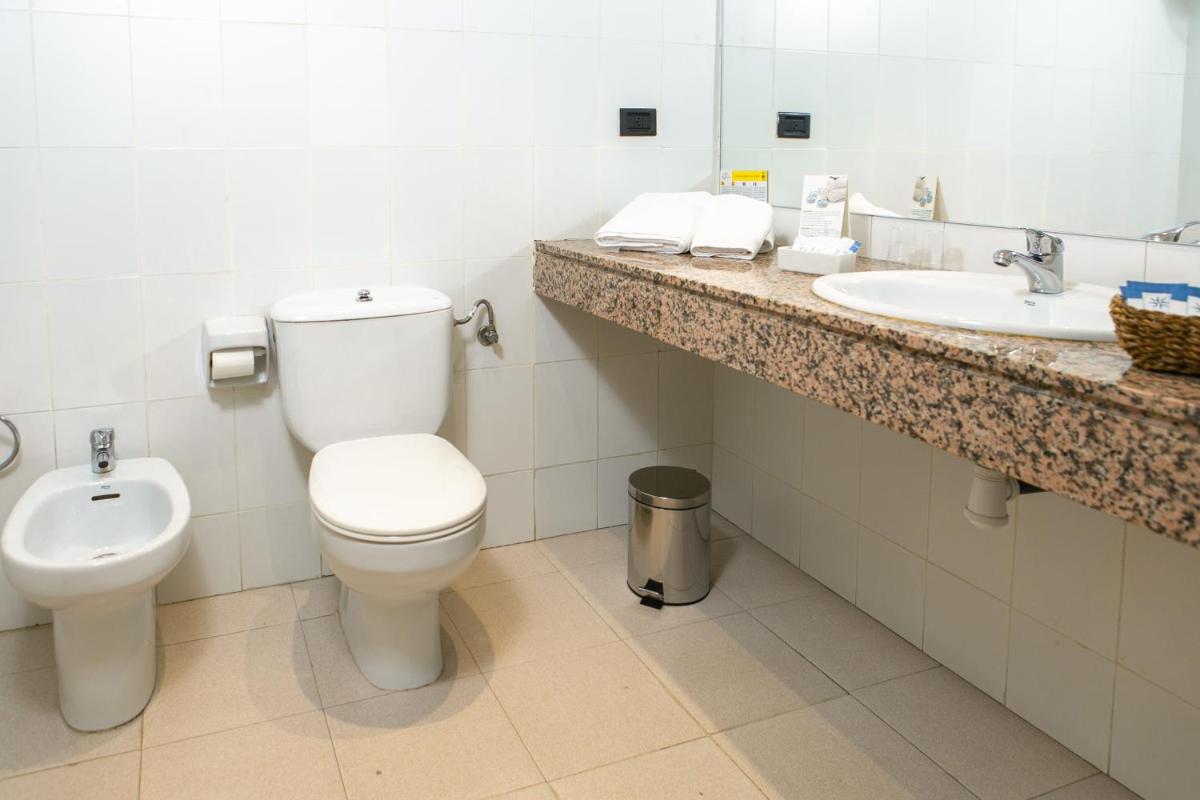 Un baño de Hotel Snö Condes del Pallars
