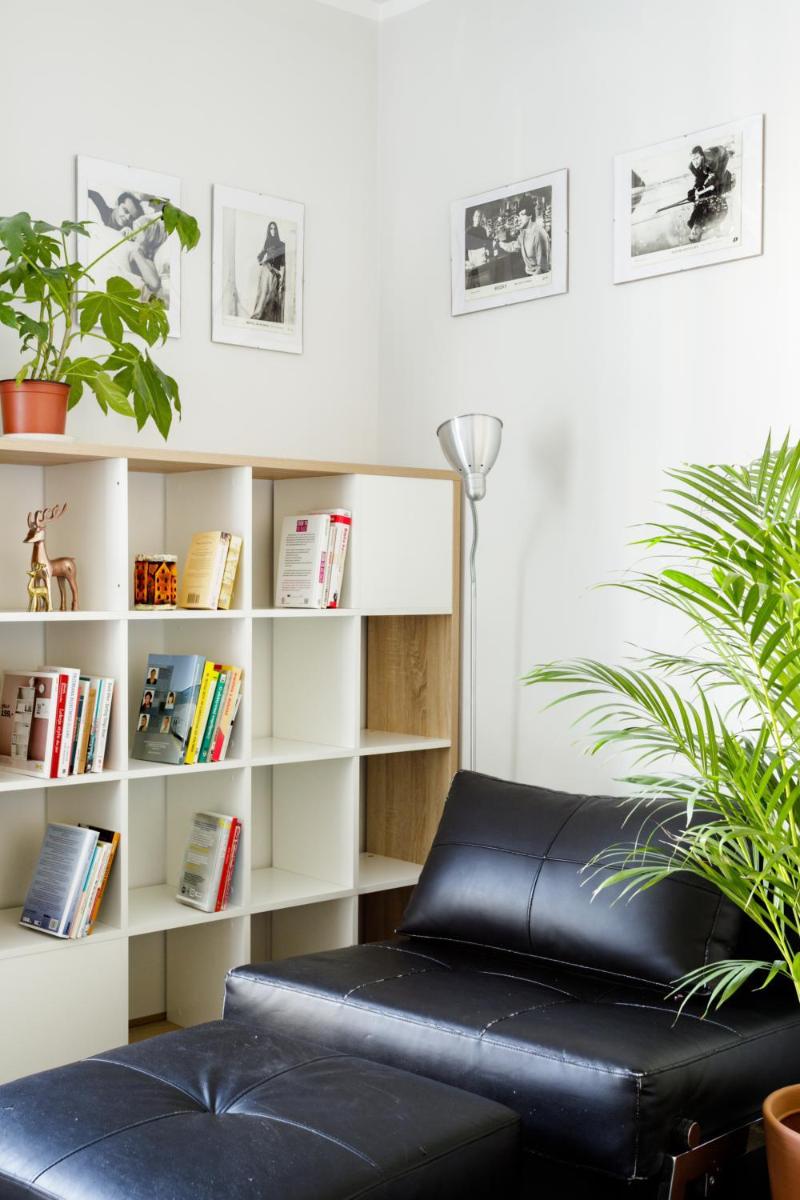 Airport Residence ORANGE - Housity