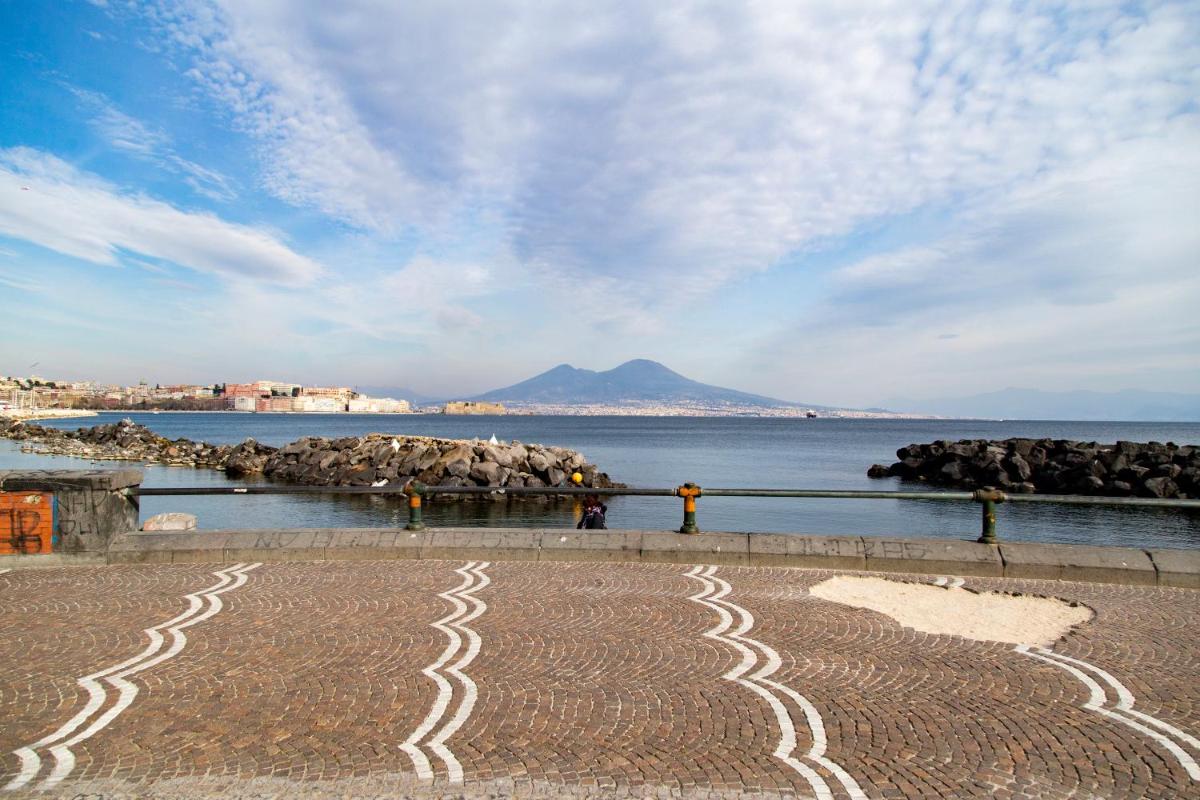 First House Posillipo - Housity