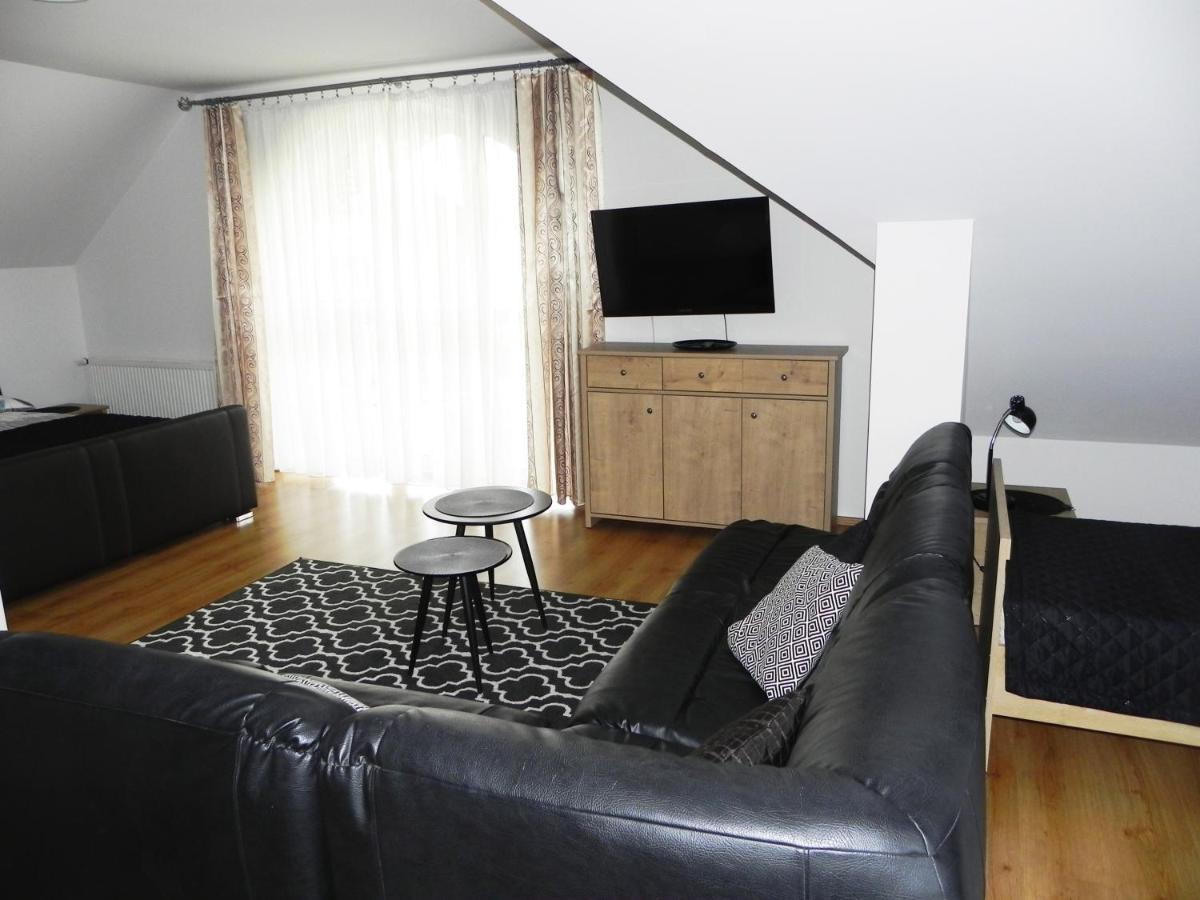 Noclegi Ostoja - Zwierzyniec, Roztocze - Housity
