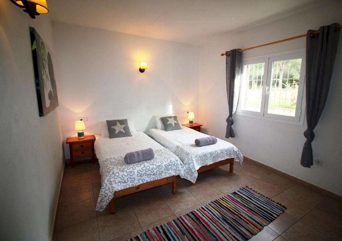 Villa Susan Ibiza - Hizvo