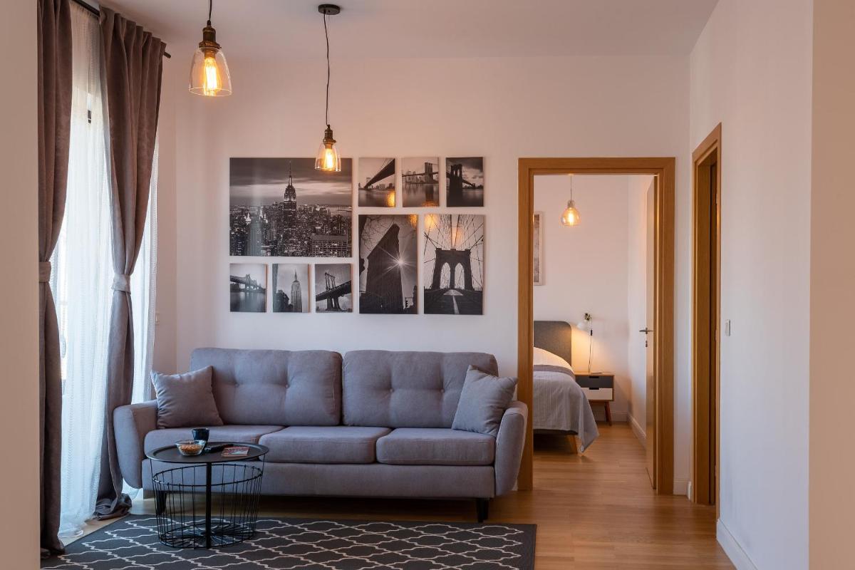 Suitetrails - Central Apartment