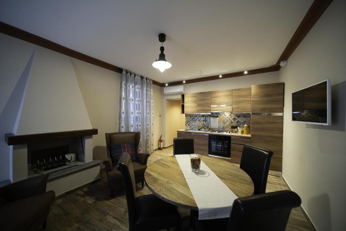 CASA VACANZE DA SIRA - Housity