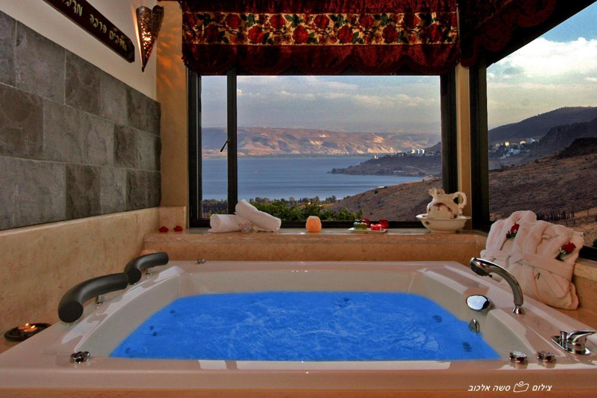 Ayelet Ahavim - Housity