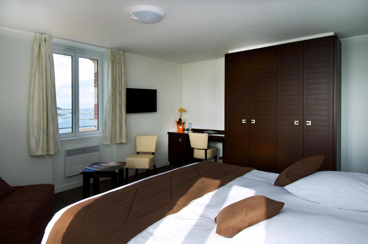 Un ou plusieurs lits dans un hébergement de l'établissement Best Western Plus Les Terrasses de Bréhat