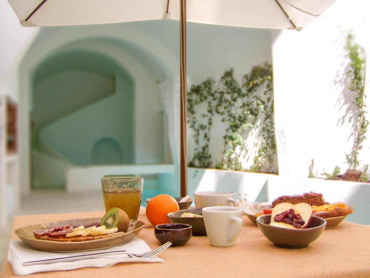 Comida en o cerca de este hotel