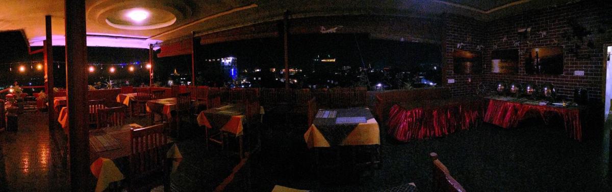 Inle Star Hotel - Housity