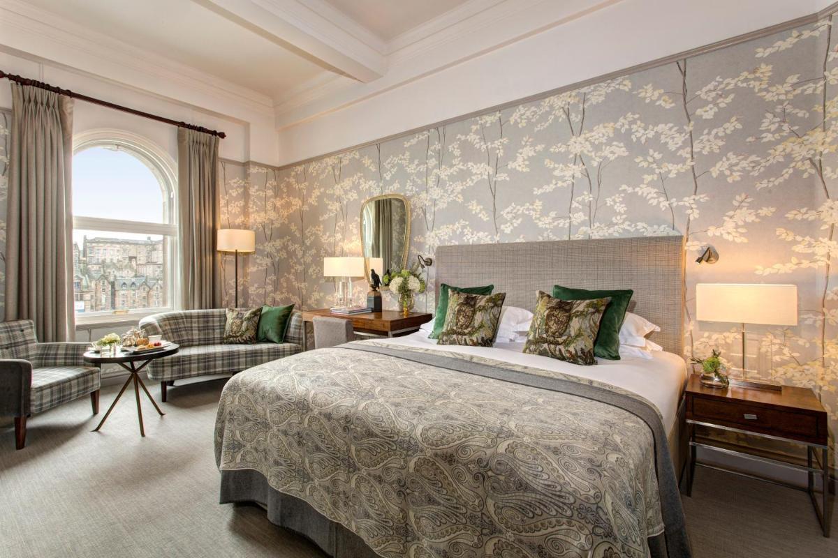 The Balmoral Hotel - Housity