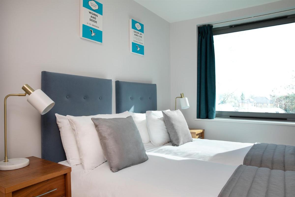 HQ Aparthotel Farnborough - Housity