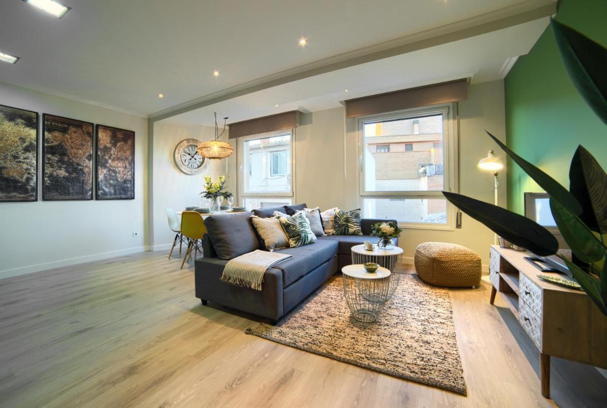 Apartamentos4U Tudela Centro - Parking incluido - Housity